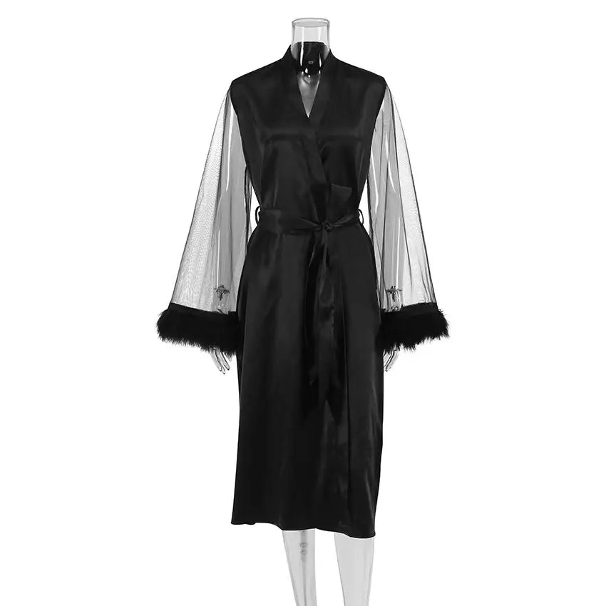 Embrace luxury with this stunning Women's Feather Long Lingerie Nightgown Bathrobe. Ready to take your sleep to a whole new level? 